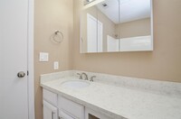 18135 Brooknoll Dr photo'
