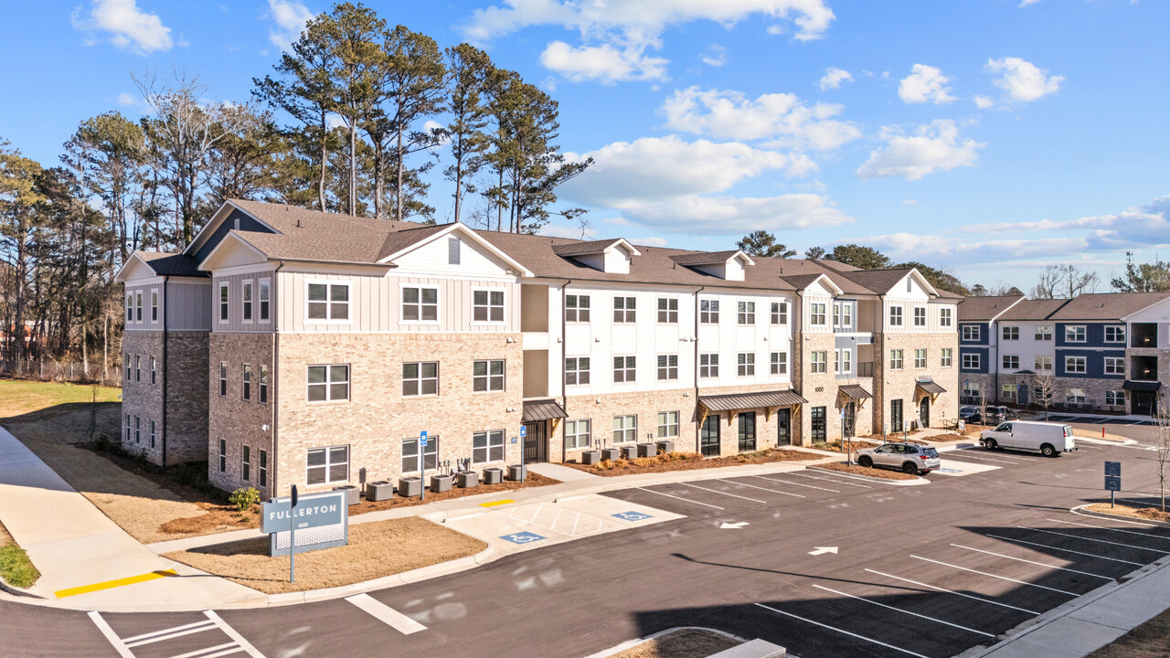 The Fullerton in Decatur, GA - Building Photo