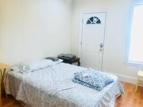 179 Northampton St, Unit 3 in Boston, MA - Foto de edificio - Building Photo