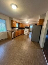 507 Walnut St in Glenville, WV - Building Photo - Building Photo