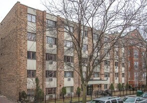 630 W Wrightwood Ave, Unit #625-211 in Chicago, IL - Building Photo