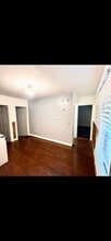 406 Chestnut St, Unit apt 2 in Oneonta, NY - Building Photo - Building Photo