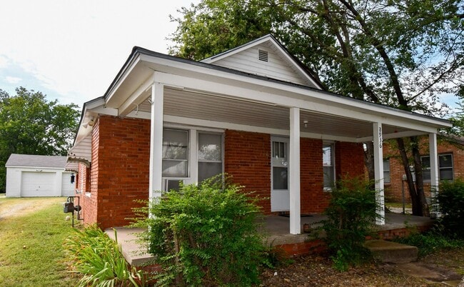 8936 S Union Ave in Tulsa, OK - Building Photo - Building Photo
