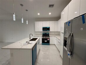 729 Lamar St E in Lehigh Acres, FL - Building Photo - Building Photo