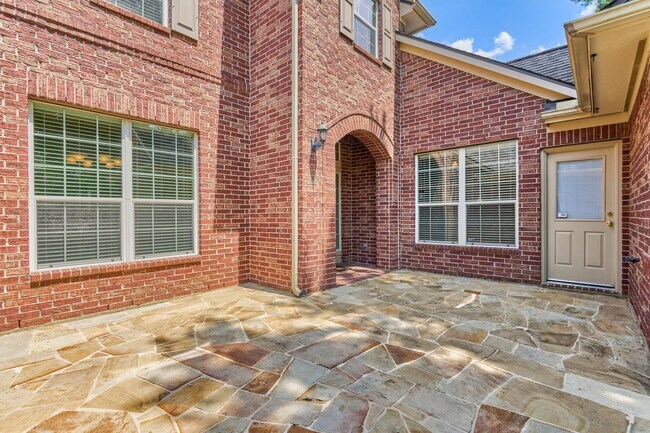 property at 30 Desert Rose Pl