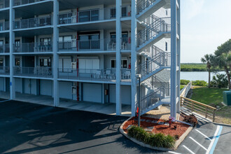 Cedar Island Club Condominiums in New Smyrna Beach, FL - Building Photo - Building Photo