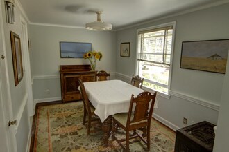 5417 48th Ave SW in Seattle, WA - Foto de edificio - Building Photo