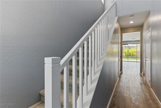 5 Vicolo Loren in Henderson, NV - Building Photo - Building Photo