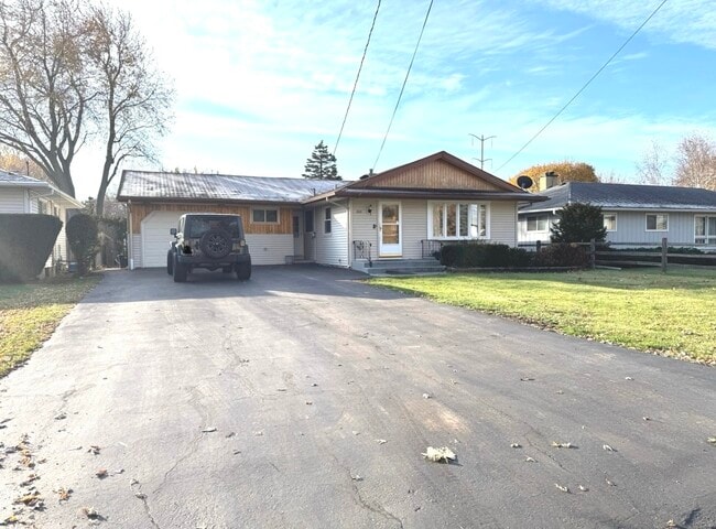 property at 3133 21st Pl