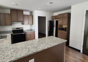 Solace Grove in Decatur, GA - Building Photo