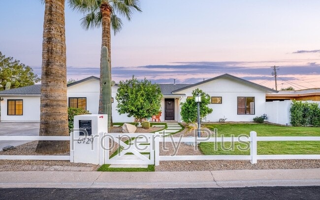 property at 6929 E Mariposa Dr