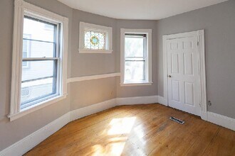 47 Cornwall St, Unit 1 in Boston, MA - Building Photo - Building Photo