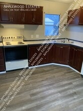 253 Pebble Rock Cir in Spartanburg, SC - Foto de edificio - Building Photo