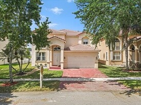 2316 SW 127th Ave in Miramar, FL - Building Photo