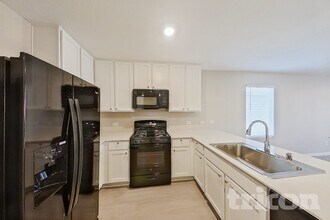 830 Ginkgo Wy in Princeton, TX - Building Photo - Building Photo