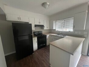 9007 Mahogany Row SE in Huntsville, AL - Building Photo - Building Photo