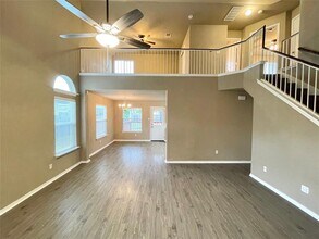 320 Baldwin St in Hutto, TX - Building Photo - Building Photo