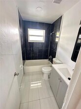 5303 NW 18th Ct in Lauderhill, FL - Building Photo - Building Photo