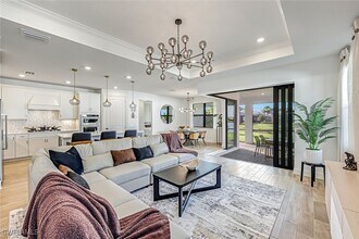 20530 Pebble Gln Dr in Estero, FL - Building Photo - Building Photo