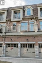 2267 Major MacKenzie Dr W in Vaughan, ON - Building Photo