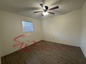1379 W Mc Neill in Stephenville, TX - Building Photo - Building Photo