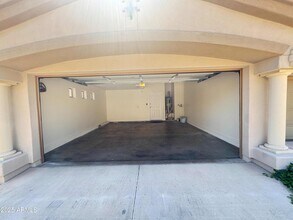 11000 N 77th Pl in Scottsdale, AZ - Building Photo - Building Photo