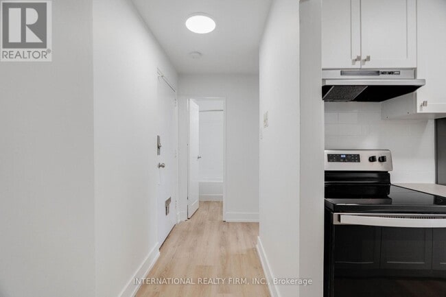 property at 93 High St