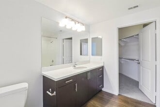 Preserve at Melrose in Vista, CA - Building Photo - Building Photo