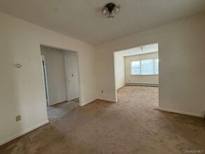 22 King Ave in Yonkers, NY - Building Photo - Building Photo