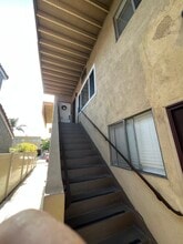 5942 Malabar St, Unit E in Huntington Park, CA - Foto de edificio - Building Photo