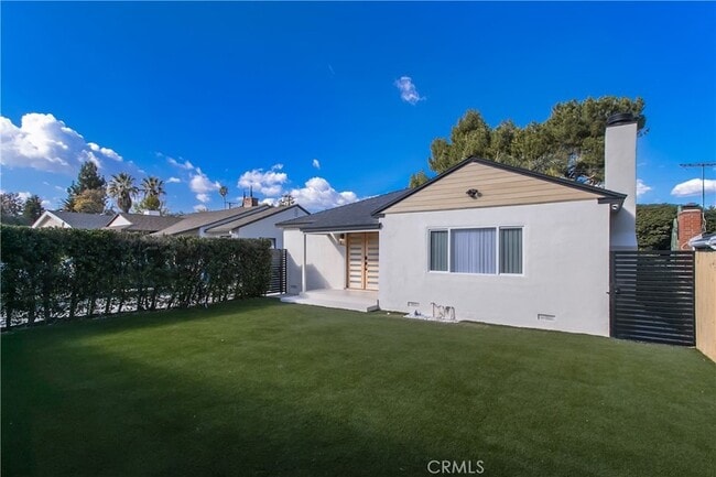 22539 Dolorosa St in Los Angeles, CA - Building Photo - Building Photo