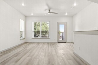 2702 Lubbock Ave in Fort Worth, TX - Building Photo - Building Photo