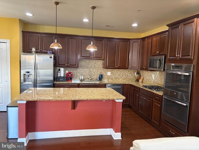 property at 105 Elton Farm Cir