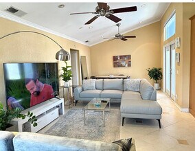 8496 E Donnybrook Cir in Anaheim, CA - Building Photo - Building Photo