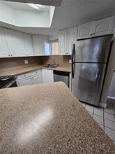 8245 Lake Dr in Doral, FL - Building Photo - Building Photo