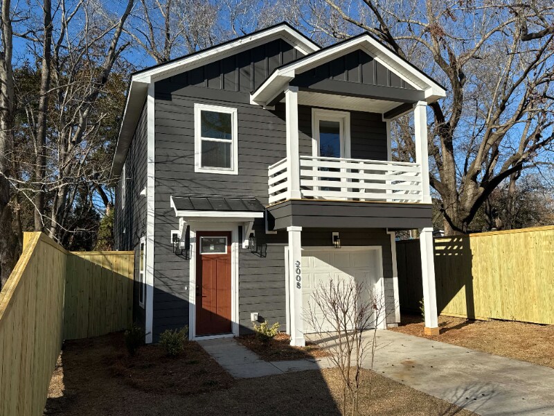 2008 Emden St in North Charleston, SC - Building Photo