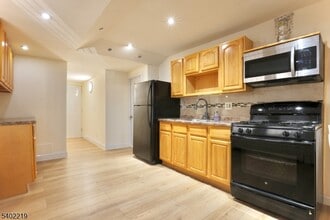 859 Lafayette St in Elizabeth, NJ - Building Photo - Building Photo