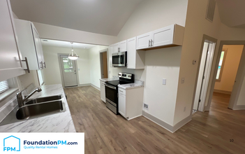 9629 Goodman Rd in Olive Branch, MS - Building Photo - Building Photo