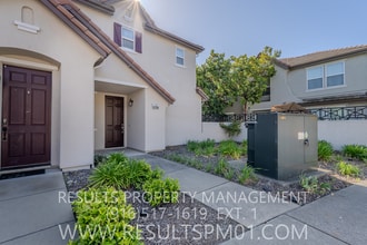 102 Monet Ln in Folsom, CA - Building Photo - Building Photo
