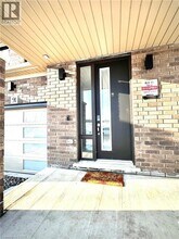 91 Manuel St in Stratford, ON - Building Photo - Building Photo