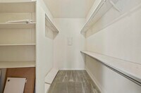 726 Bering Dr photo'