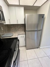 8205 SW 152nd Ave in Miami, FL - Building Photo - Building Photo