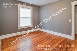 1016 Bridge St NW in Grand Rapids, MI - Building Photo - Building Photo
