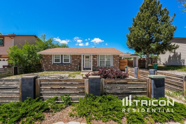 property at 1208 Atoka Dr