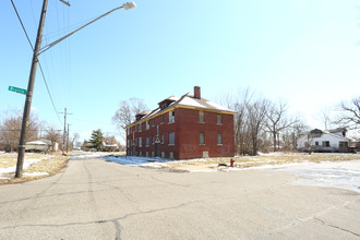 7331-7341 Dover St in Detroit, MI - Building Photo - Building Photo