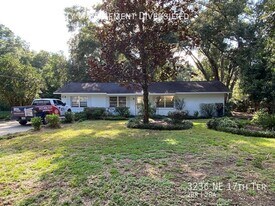 3236 NE 17th Terrace in Ocala, FL - Building Photo