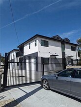 11141 Strathern St in Los Angeles, CA - Building Photo - Building Photo