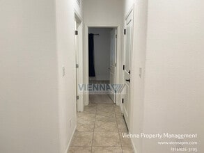 9184 Osterville Dr in Roseville, CA - Building Photo - Building Photo