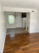 129 Lewis Ln, Unit 5 in Tazewell, VA - Building Photo - Building Photo