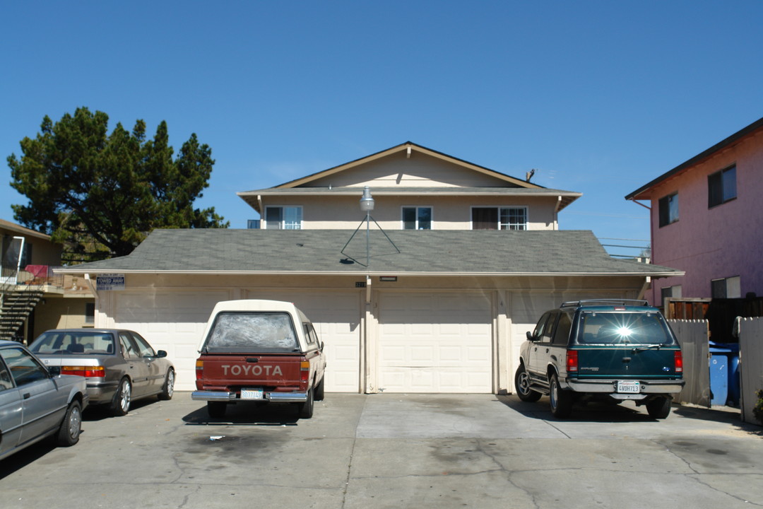 3219 Williamsburg in San Jose, CA - Building Photo